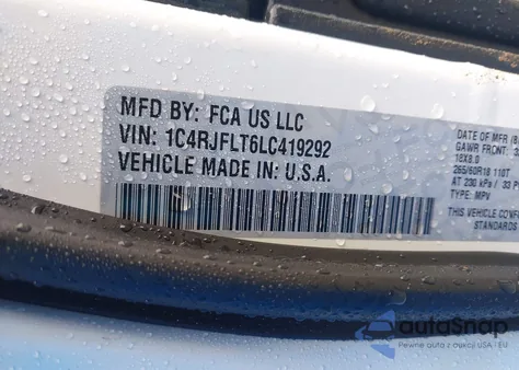 2020 Jeep Grand Cherokee Trailhawk 4X4 from USA, damaged, VIN 1C4RJFLT6LC419292